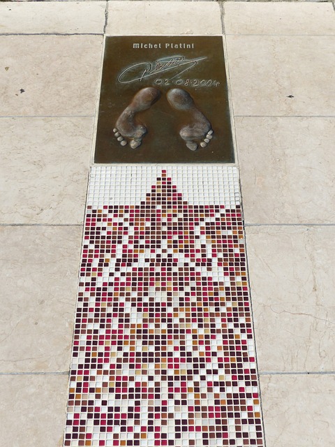 这份信任将 这份信任将